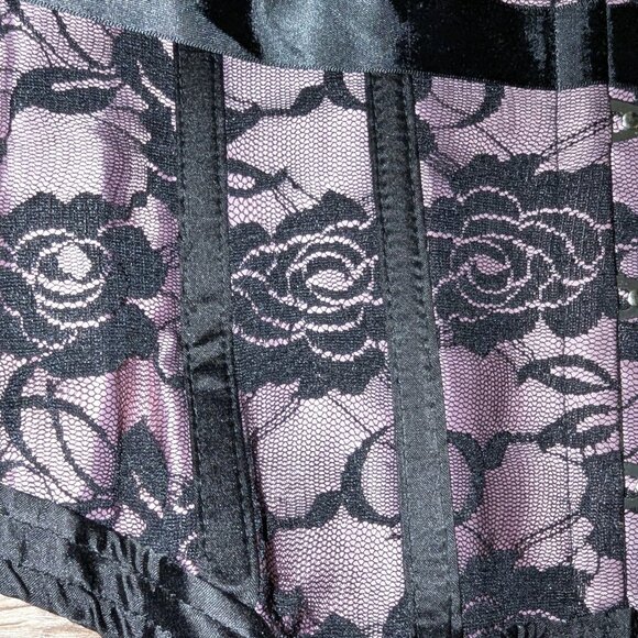 Corsets by Baci Size XL - Picture 3 of 12